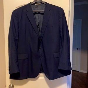 Men’s dark blue blazer